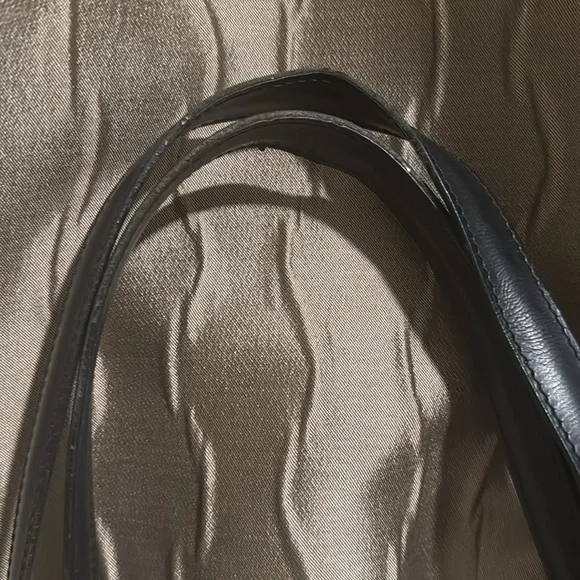 Louis Vuitton Black Authentic Epi Saint Jacques GM - VI0923 - Picture 2 of 16